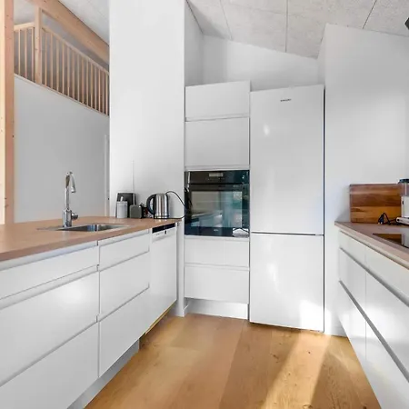 Modern Retreat In Raabukvej - By Traum